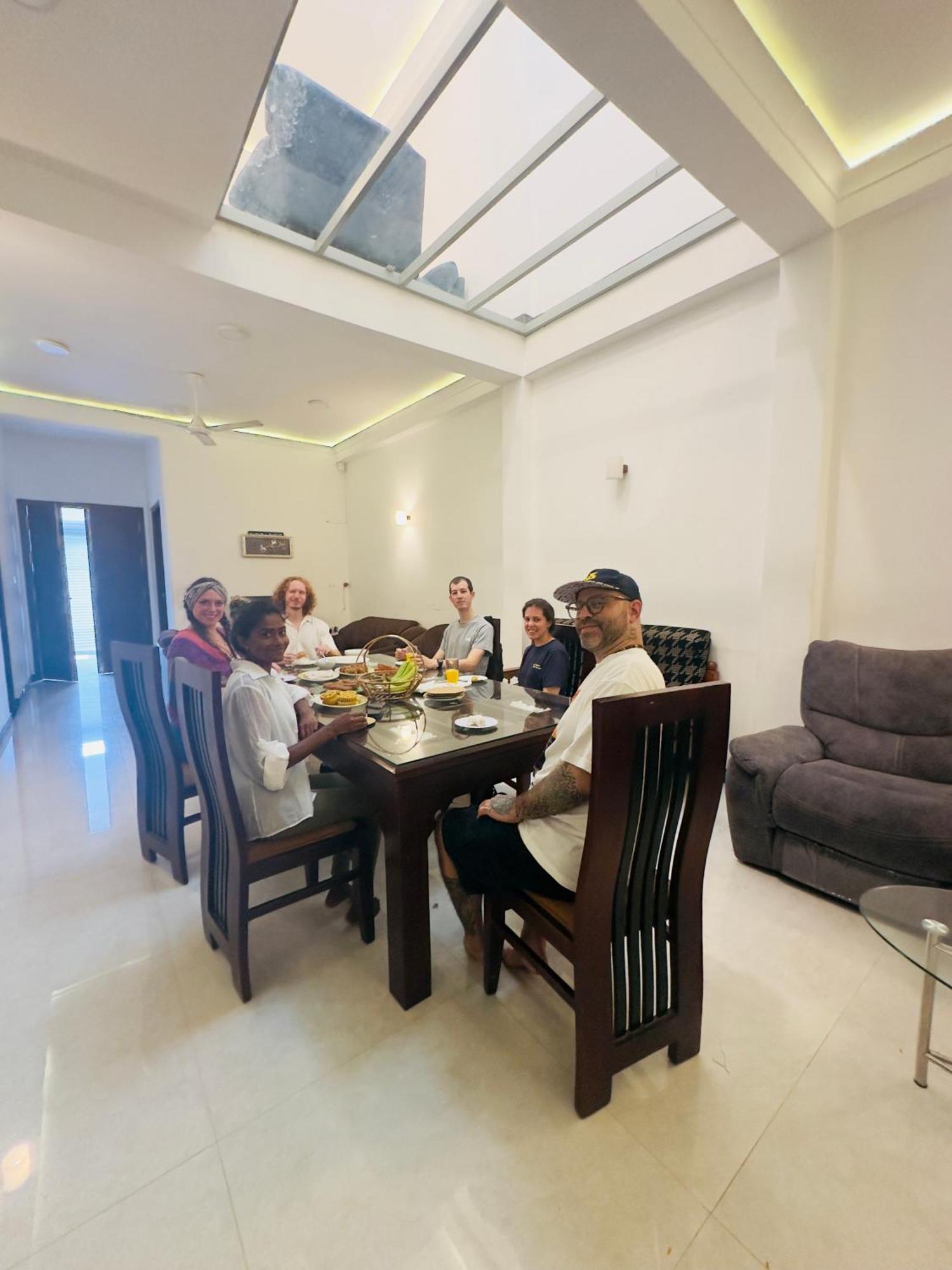 Emerald Home Stay Anuradhapura Buitenkant foto